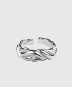 Juna Ring